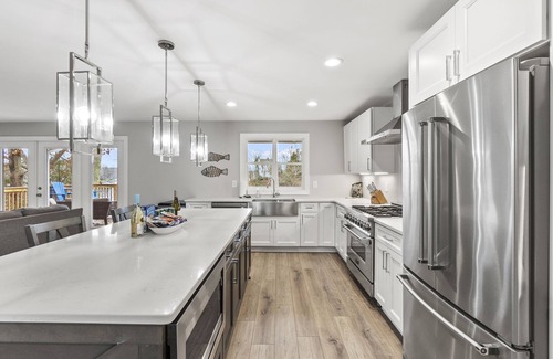 Barium Springs House | Relax on Riverbend - Ideal Lake Norman getaway for up to 15 Guests