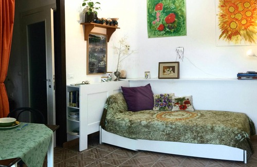 San Dorligo della Valle Bed & Breakfast | relax, Val Rosandra, walks, animals welcome, and children.