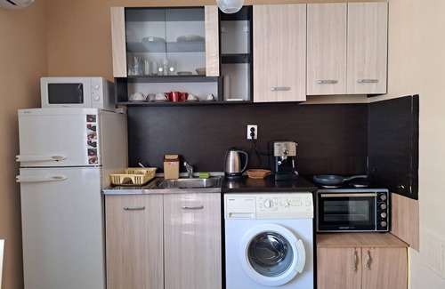 Dalgopo Apartment | Relax with the whole family in this peaceful place to stay.