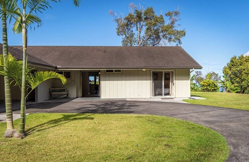 Kalaoa House | Relaxing and Peaceful Big Island Home Kailua Kona