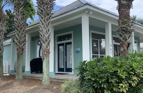 Miramar Beach Cottage | Relaxing beach retreat steps away to beach, pools, hot tub tennis/pickleball!