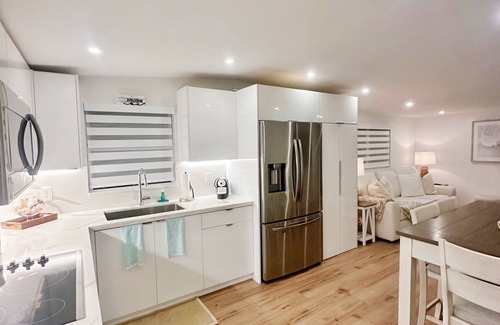 Twin Lakes House | Relaxing in Paradise with 45’ Private Dock ! 3057466935