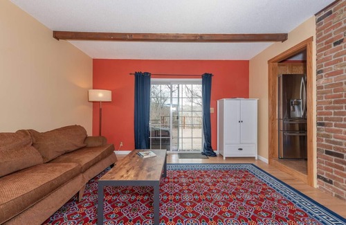 Lander House | Relaxing Lander Escape, 2 Homes, Hot Tub & Stunning Mountain Views