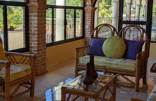 Tepehua House | Relaxing Mountain Side Villa - 10 from downtown Chapala