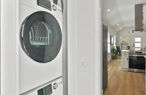 Lincolnville House | Relaxing Retreat and Modern Charm in Historic Saint Augustine