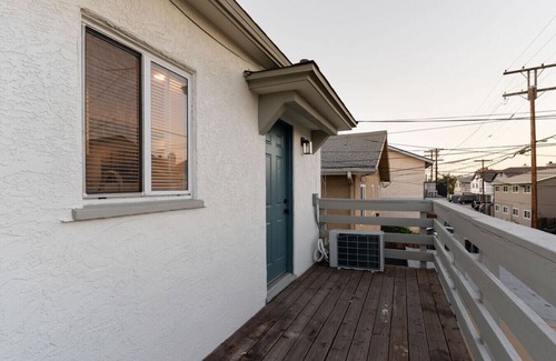 North Park House | Relaxing Retreat in North Park – 3943