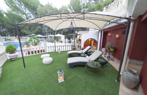 Monovar Villa | Relaxing Villa With Pool Near Alicante