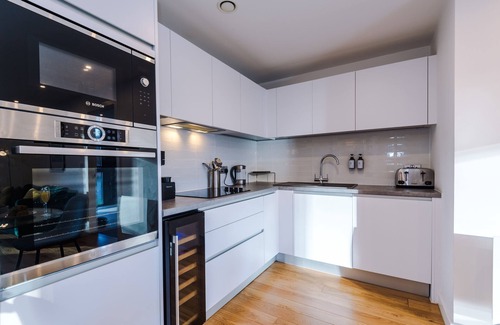 The Westside Apartment | Remarkable 2-bed Apartment in Birmingham