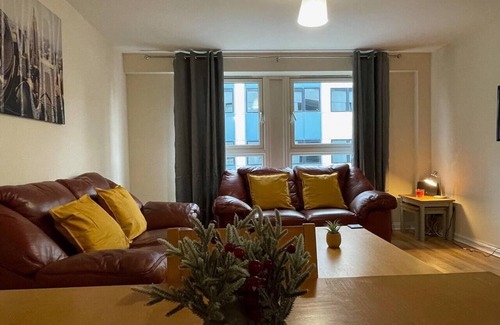 Tradeston Apartment | Remarkable 2-Bed Apartment in Glasgow