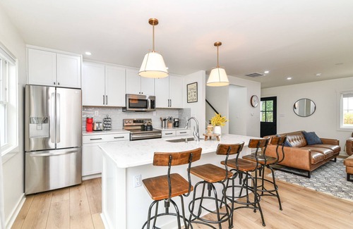 Whitestown House | Remodeled ~Modern Designed ~Country Charm at Florence Cottage