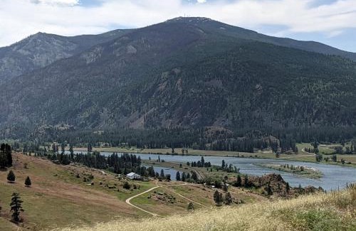 Plains Other | Remote Spacious Dome with Incredible Outdoor Landscape in Montana