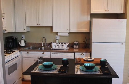 Lafayette Square Apartment | Renovated 1 BR Apartment - Private - w/View of Saint Louis Arch