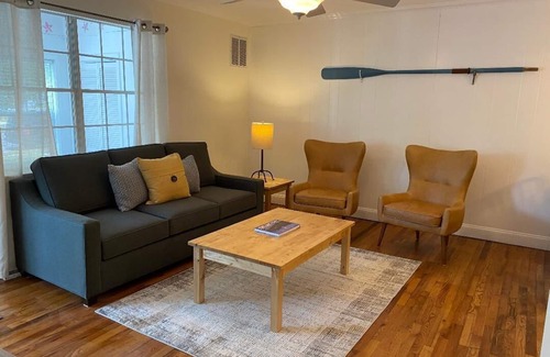 Cape May Cottage | Renovated 2 BR/1.5 bath close to beach and town - Available for 2025!