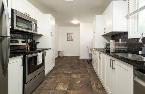 Hamilton House | Renovated 3BR Home w/High-Speed Internet & Parks