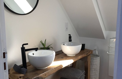 Camaret-sur-Mer House | Renovated fisherman's cottage 200M from the sea