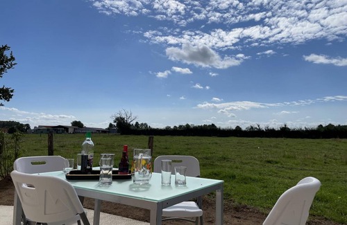 Pierrefitte-sur-Loire Cottage | Renovated cottage with garden and BBQ, near Le PAL park