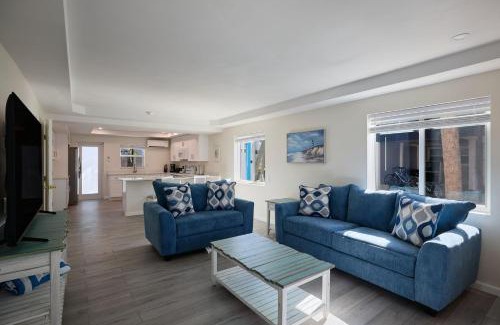 Mid Island House | Renovated Ground Floor 2BR Residence with Pool and Spa at Margarita Mansion
