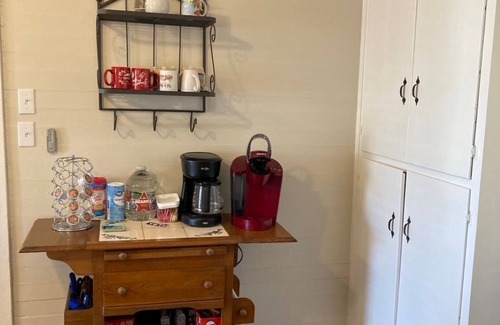 Port O Connor House | Renovated Historic POC Bayhouse!