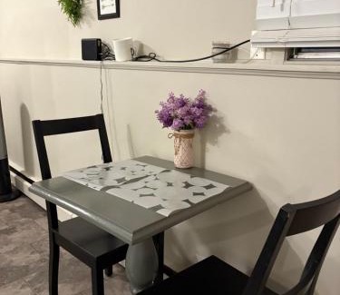 Kingsland House | Renovated with Modern and Farmhouse Decor 5