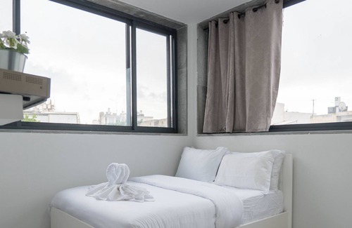 Tel Aviv Apartment | Residence 26