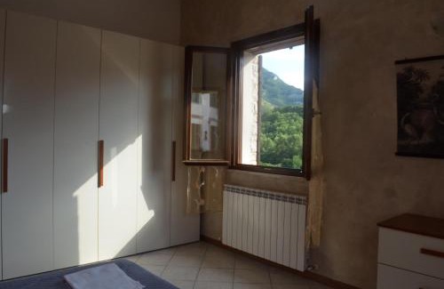 Piobbico Apartment | Residence con Piscina Vista Monte Nerone