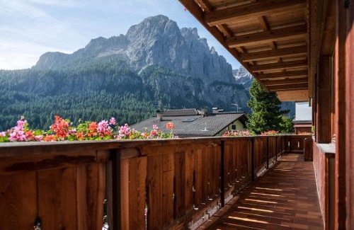 Colfosco Apartment | Residence Costa Burjada