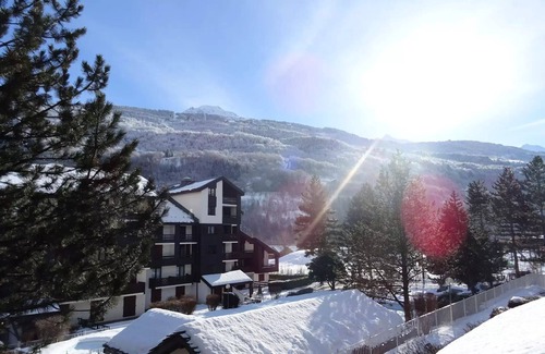 Bourg-Saint-Maurice Apartment | Residence Glieres - Comfortable 2-room apartment for 4 people in Bourg Saint Maurice in a residence with swimming pool and close to the funicular