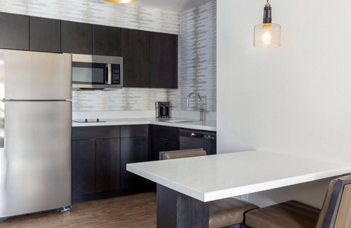 Corona Hotel | Residence Inn by Marriott Corona Riverside