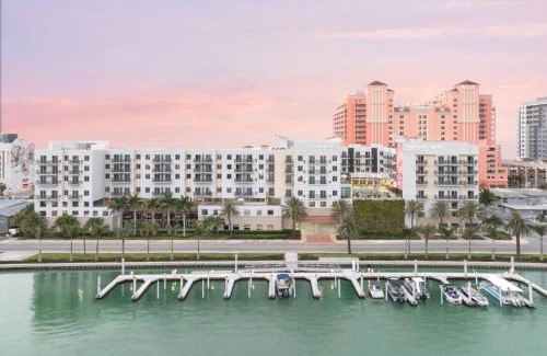 Clearwater Beach Hotel | Residence Inn by Marriott Clearwater Beach