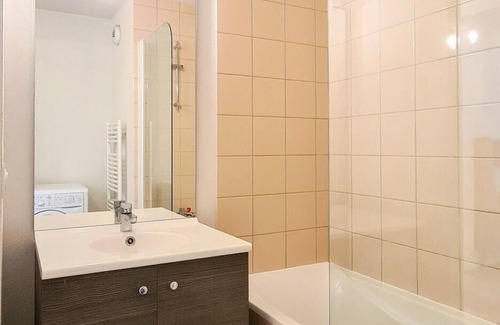 Flaine Apartment | Residence La Petite Ourse - 3 Rooms for 6 People