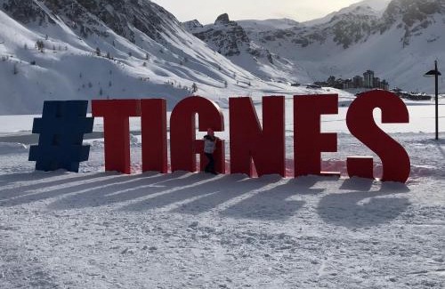 Val Claret Apartment | RESIDENCE LE BORSAT SUR PISTE STUDIO CABINE BALCON 64 chemin du Borsat TIGNES VAL CLARET