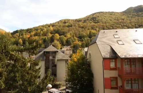 Saint-Lary-Soulan Apartment | Residence Le Grand Hotel - Apartment 10 people in the center of the village