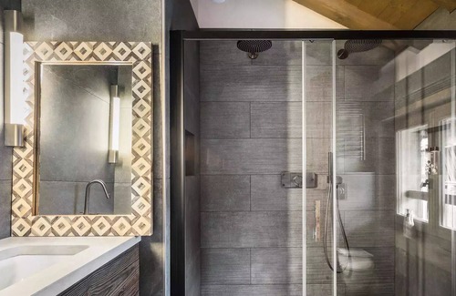 Le Raffort Ski Chalet | Residence Les Voutes - Chalets for 10 People