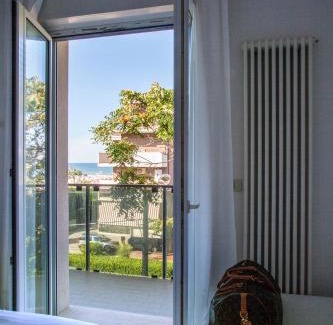 Miramare Apartment | Residence Royal