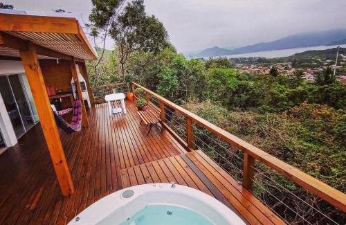 Caiacanga House | Residencia incrível com vista espetacular