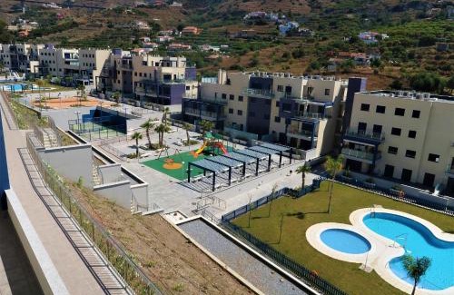 Velilla-Taramay Apartment | RESIDENCIAL PLAYA CABRIA