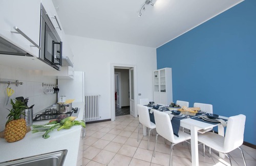 Luino Apartment | Residenza Oleandro Lake View Luino Center
