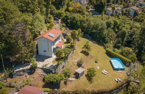 Luino House | Residenza sul Lago Maggiore - Residenza sul Lago Maggiore with pool, dogs allowed