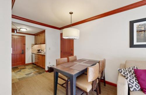 Olympic Valley Apartment | Resort at Squaw Creek's 521 & 523