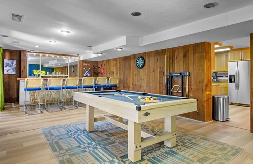 Largo House | Resort-Style Oasis Pool Mini Golf Playground