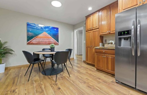 University City House | Resort Style Zen Retreat Heated Pool, Spa&GameRoom