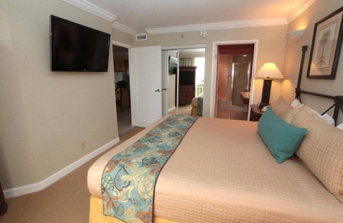 Palm Beach Shores Resort | Rest in the Sun of Palm Beach Shores