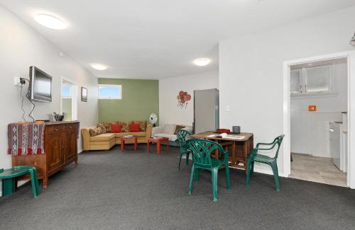 Mangawhai Heads House | Restaway - Mangawhai Holiday Home