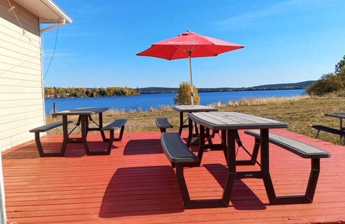 Senneterre Cabin | Restful Stay near Valdor