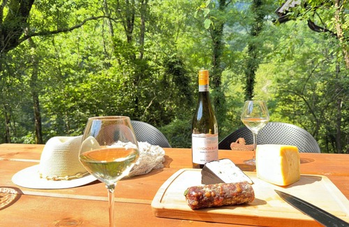 Tolmin Cottage | Restored charming mountain cottage sleep 4