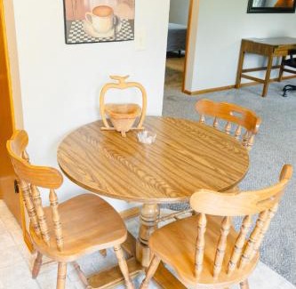 Afton Apartment | Retreat to Bass Creek 2 BR Apartment A Your Escape