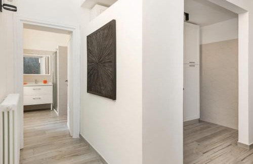 Marsala Apartment | Retro Flat Termini