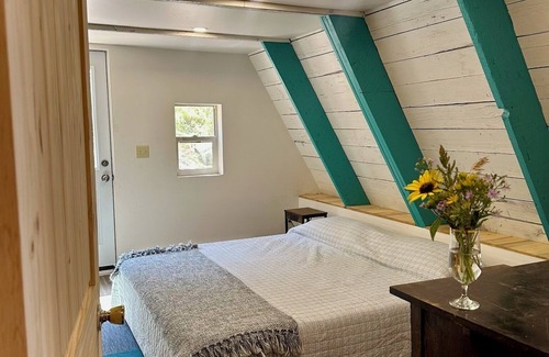 Loveland Cabin | Retro yAy frAme cabin by Estes park