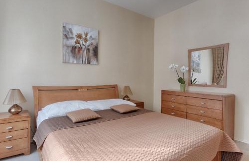 Karlovy Vary Apartment | Rezidence Sadová
