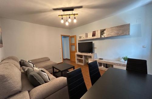 Cercadilla-Medina Azahara Apartment | RgHOST-Apartamento Ganivet en el centro de Córdoba